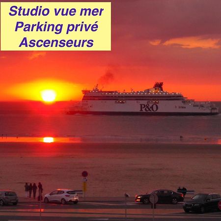 Au Rythme Des Ferrys Apartment Calais Luaran gambar